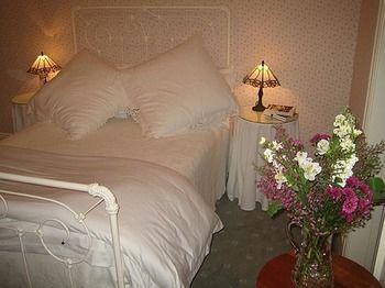 Strathburn Cottage Luxury Bed And Breakfast Bowral Extérieur photo